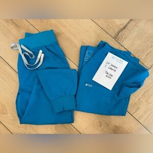 Figs Extreme Blue Scrub Set